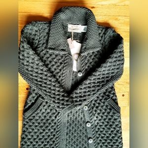 NWT- Aran Irish Sweater- Hunter Green small